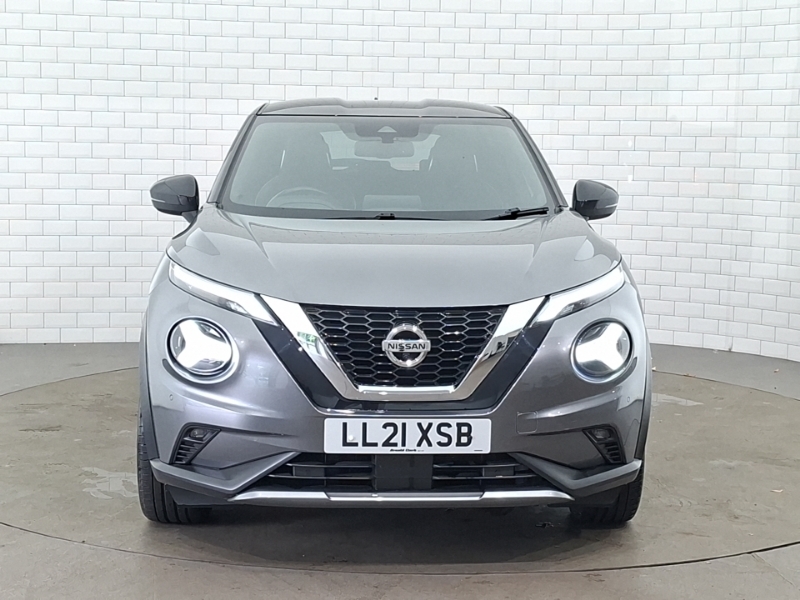 Nissan Juke Tekna White #14