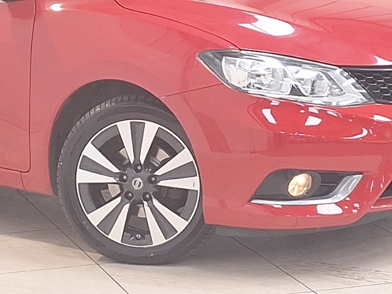 Nissan Pulsar Hatchback Blue #20