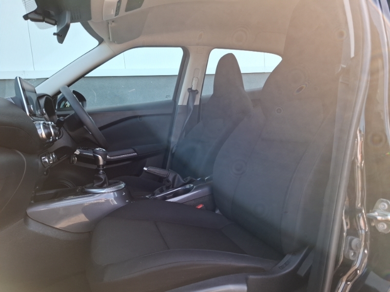 Nissan Juke 1.0 Dig-t 114 Acenta Black #5