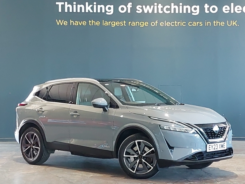 Nissan Qashqai E-power Acenta Premium Red #1