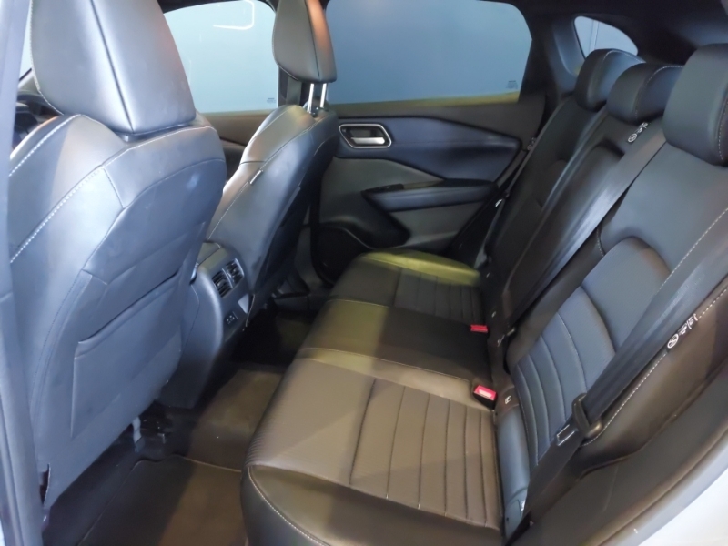 Nissan Qashqai E-power Acenta Premium Red #6