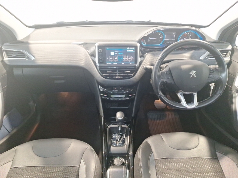 Peugeot 2008 1.2 Puretech 130 Allure Premium Eat6 Grey #3