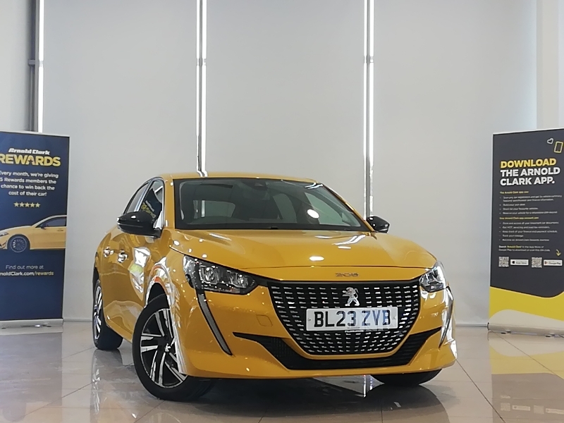 Peugeot 208 1.2 Puretech 100 Active Premium Eat8 Yellow