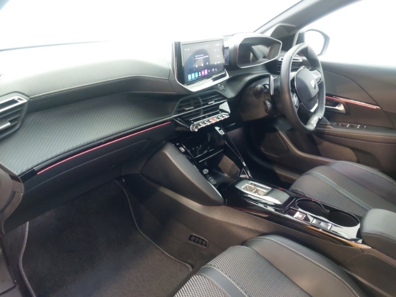 Peugeot 208 1.2 Hybrid 136 Gt E-dsc6 Red #5