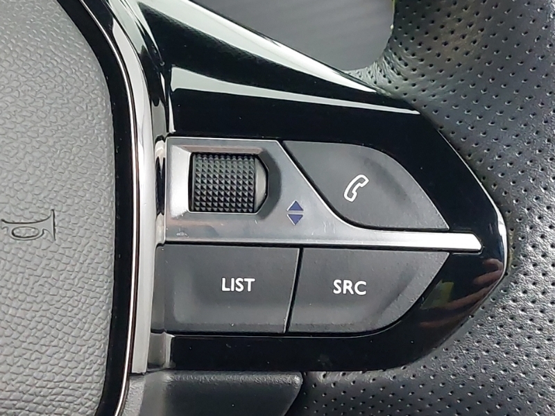 Peugeot 208 Active Premium Black #13