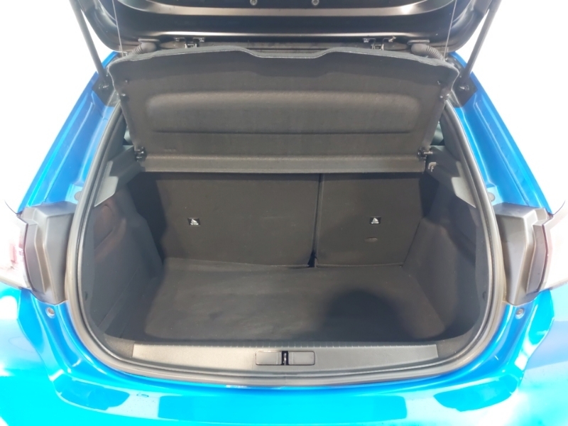 Peugeot 208 Active Premium Black #18