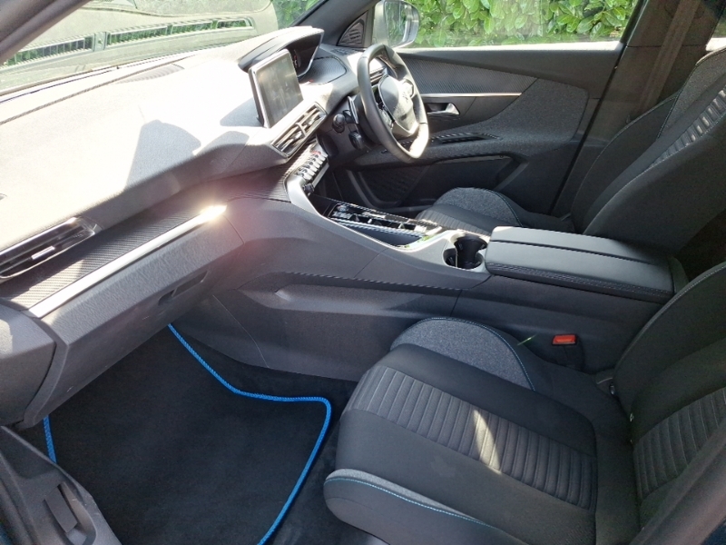 Peugeot 3008 1.2 Puretech Active Premium Eat8 Blue #5