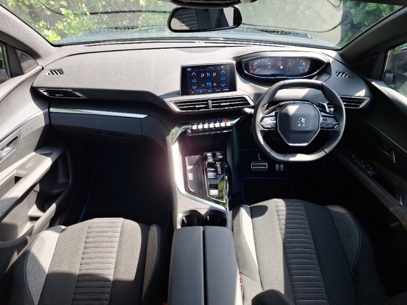 Peugeot 3008 1.2 Puretech Active Premium Eat8 Blue #3
