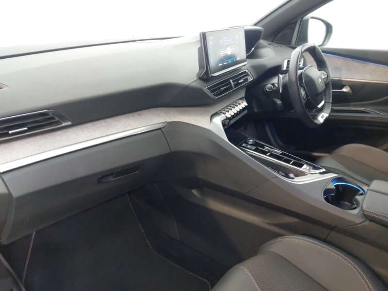 Peugeot 3008 1.2 Hybrid 136 Gt E-dsc6 Black #5