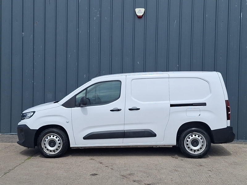 Peugeot Partner 1.5 Bluehdi 100 Professional Van White #4