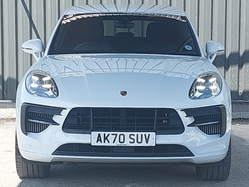 Porsche Macan Suv Black #14