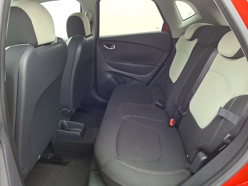Renault Captur 0.9 Tce 90 Iconic Red #6