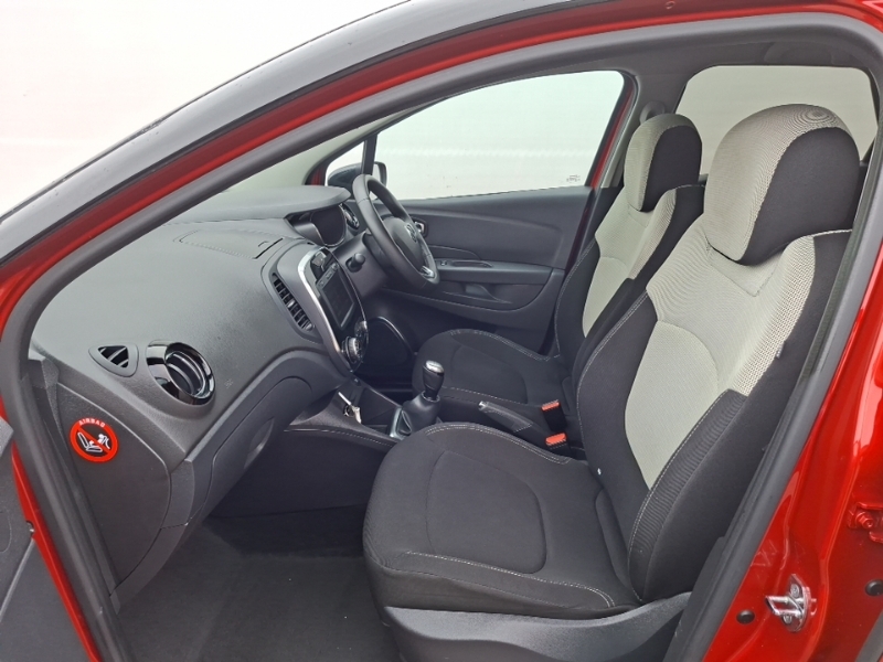 Renault Captur 0.9 Tce 90 Iconic Red #5