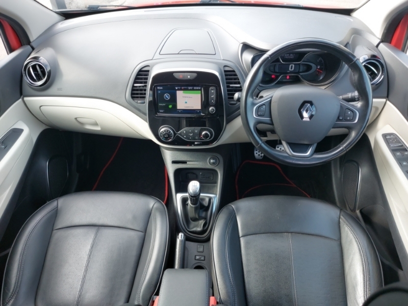 Renault Captur 1.5 Dci 90 Gt Line Red #3