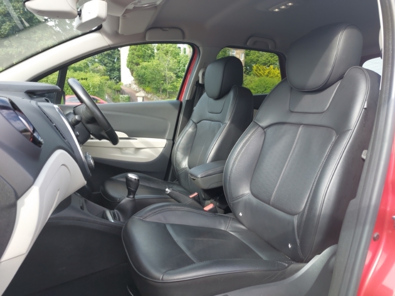 Renault Captur 1.5 Dci 90 Gt Line Red #5