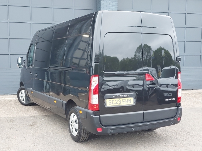 Renault Master Lm35dci 135 Business Medium Roof Van Black #2