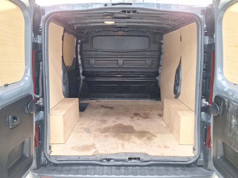 Renault Trafic 2.0 Trafic Sl28 White #18
