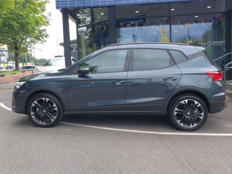 Seat Arona 1.0 Tsi 115 Fr Sport Dsg Grey #4