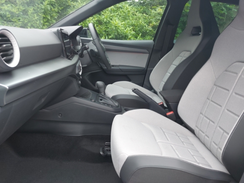 Seat Arona 1.0 Tsi 115 Fr Sport Dsg Grey #5