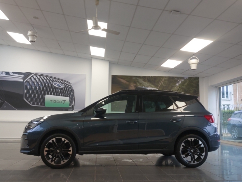 Seat Arona 1.0 Tsi 115 Fr Sport Dsg Grey #4