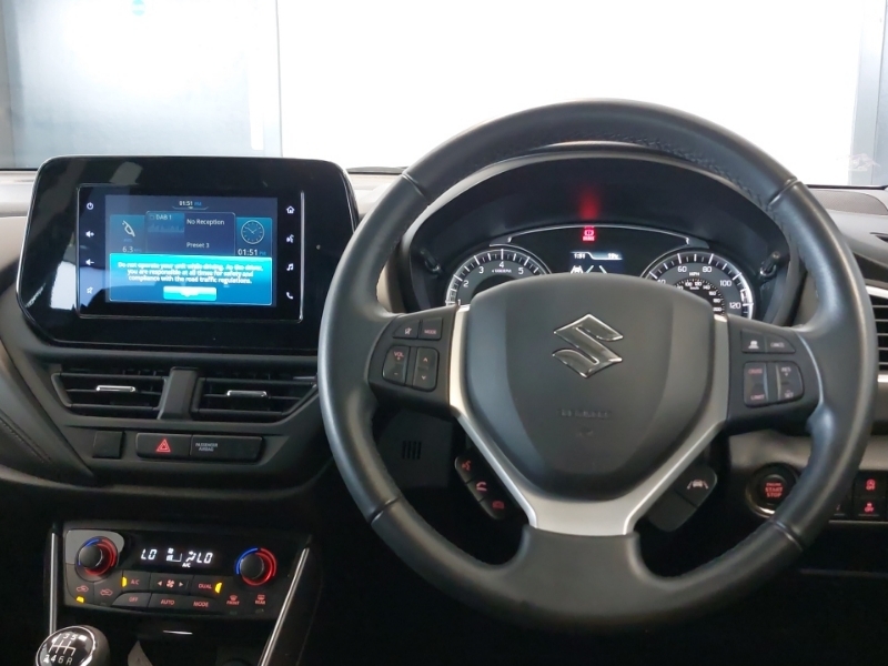 Suzuki S Cross 1.4 Boosterjet 48V Hybrid Motion White #5