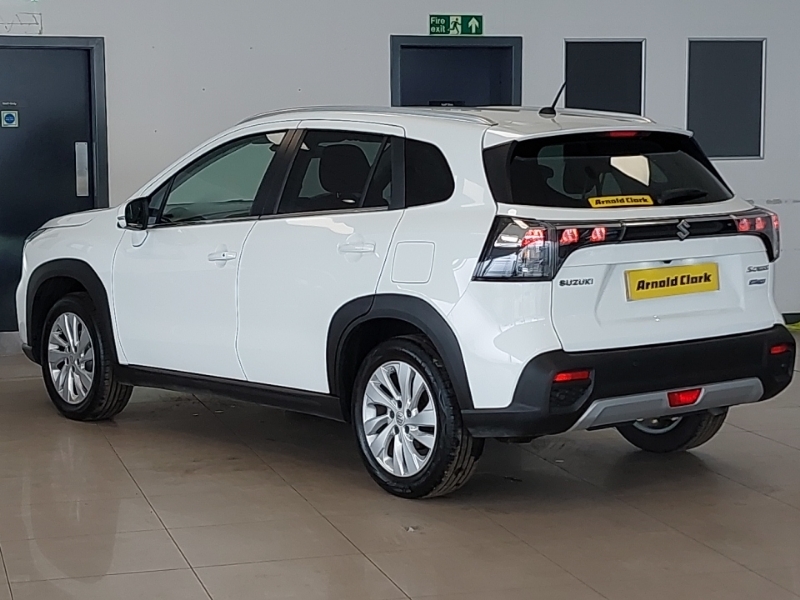 Suzuki S Cross 1.4 Boosterjet 48V Hybrid Motion White #2