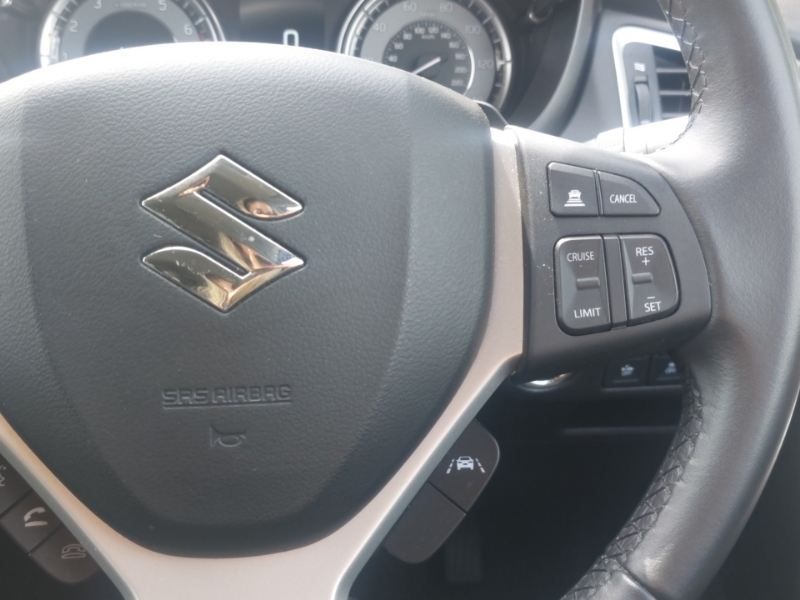 Suzuki S Cross Motion Black #13