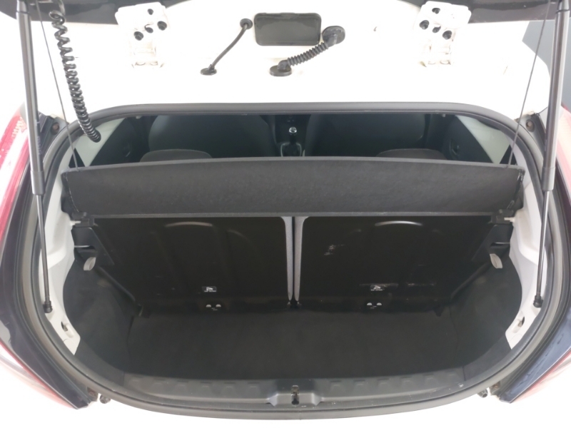 Toyota Aygo Hatchback #18