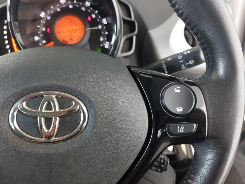 Toyota Aygo Hatchback #13
