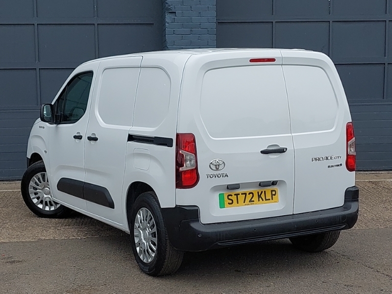 Toyota Proace City Icon Van 50Kwh 11Kwch White #2