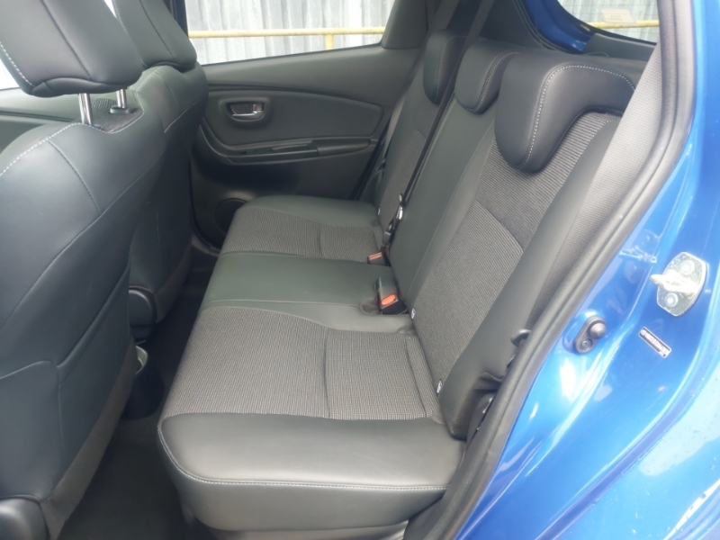 Toyota Yaris 1.5 Hybrid Excel Cvt Blue #6