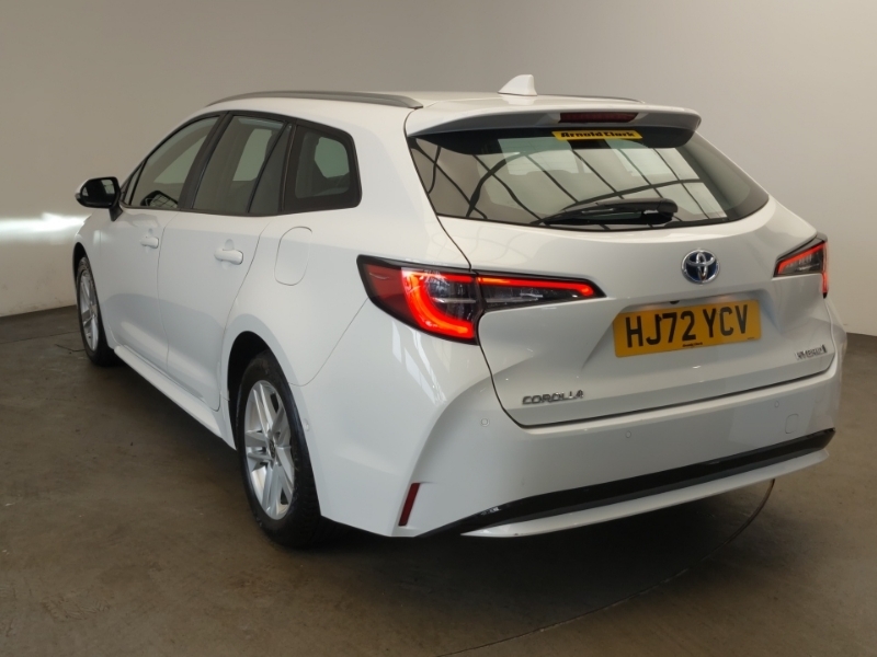 Toyota Corolla 1.8 Vvt-i Hybrid Icon Tech Cvt White #2