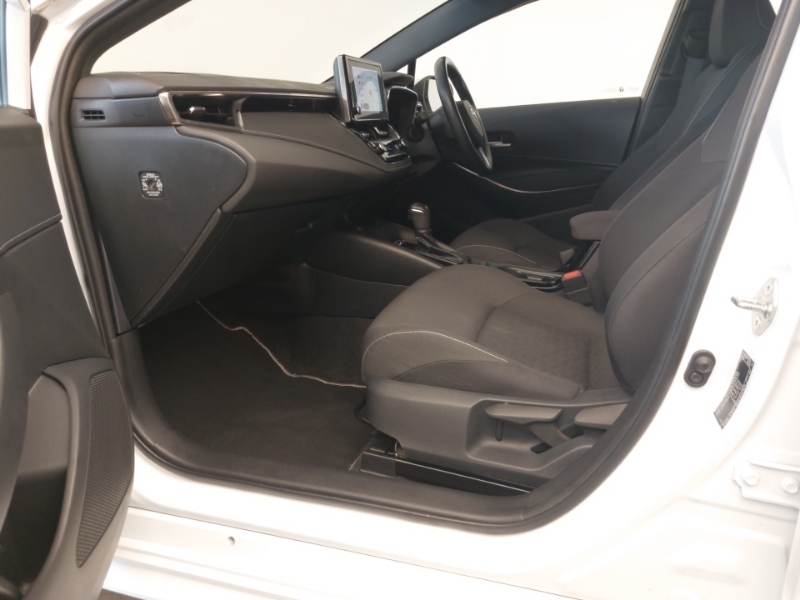 Toyota Corolla 1.8 Vvt-i Hybrid Icon Tech Cvt White #5