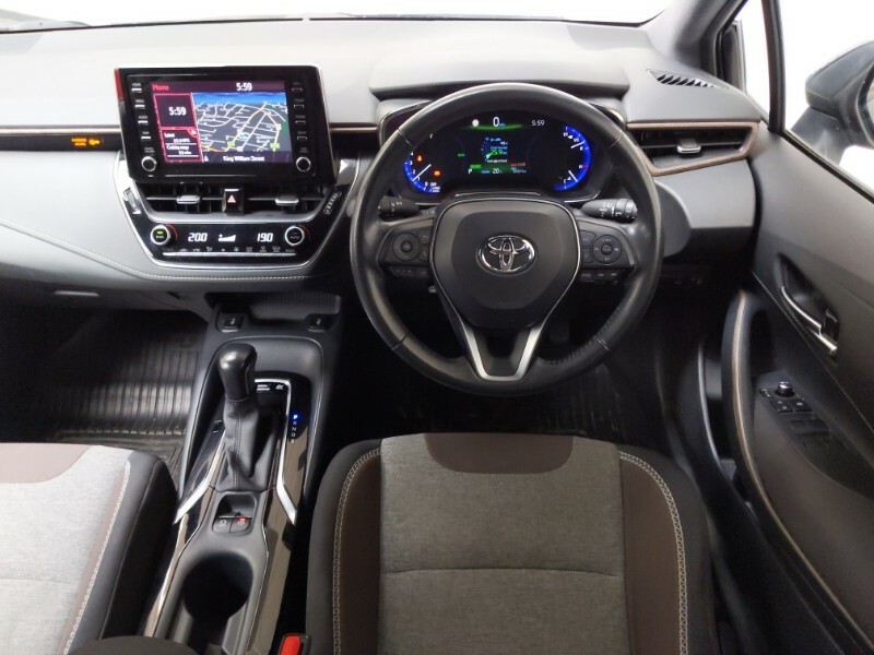 Toyota Corolla Corolla Design Hev Cvt Silver #7