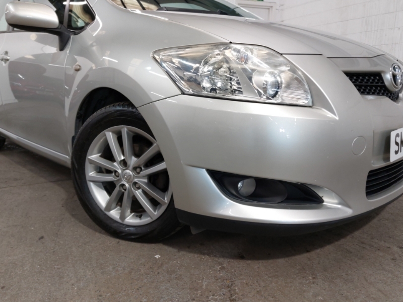 Toyota Auris Hatchback 1.33 Blue #20