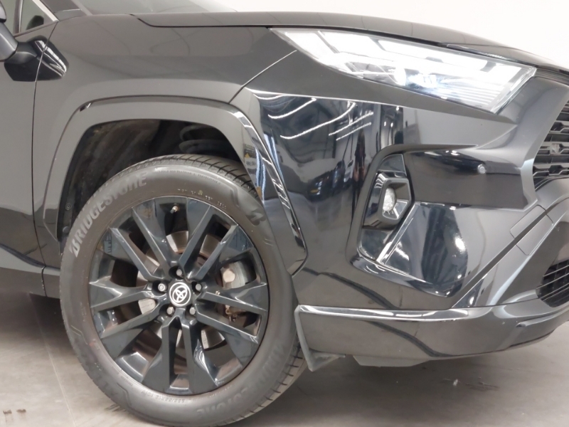 Toyota Rav 4 Dynamic Premium Silver #20