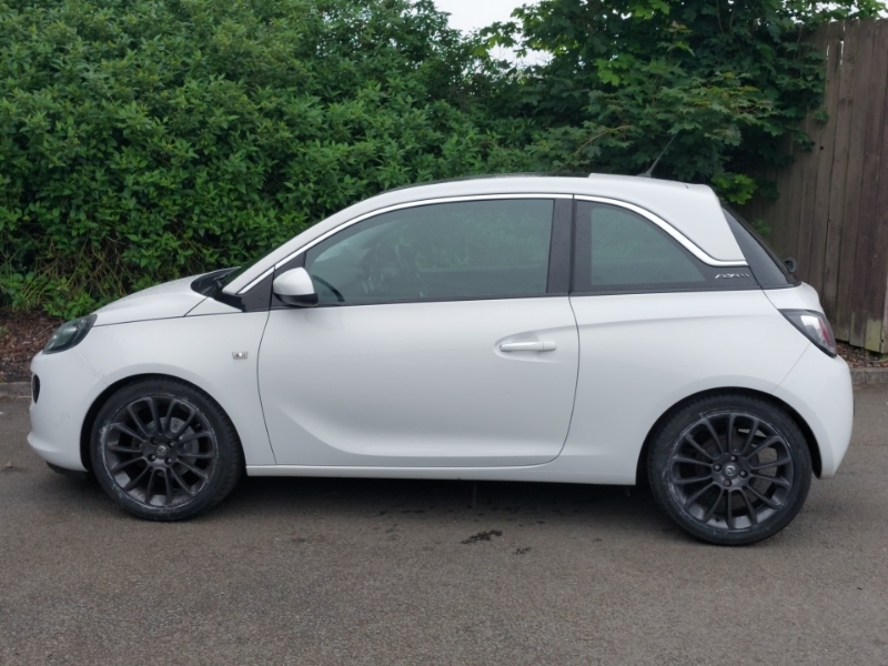 Vauxhall Adam 1.2I Glam White #4