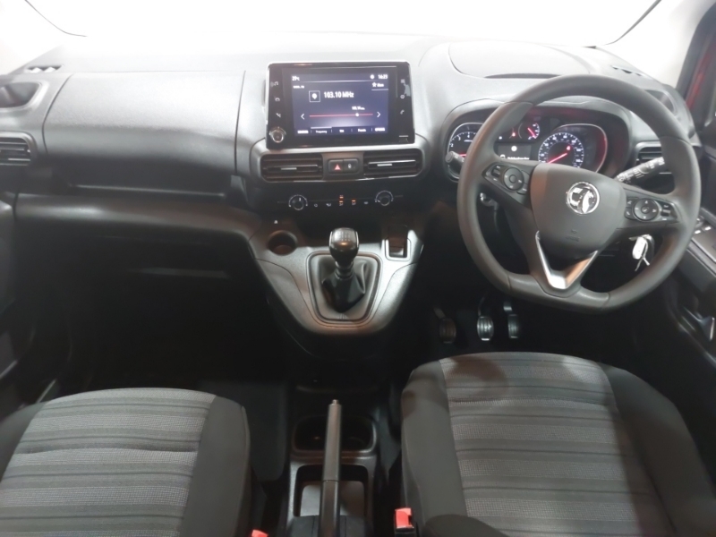 Vauxhall Combo Life 1.2 Turbo Energy 7 Seat Red #3