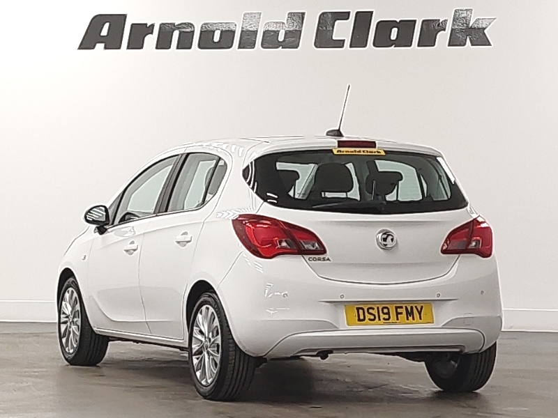 Vauxhall Corsa 1.4 Se Nav DS19FMY White #2