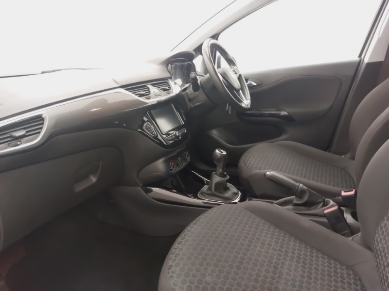 Vauxhall Corsa 1.4 Se Nav DS19FMY White #5