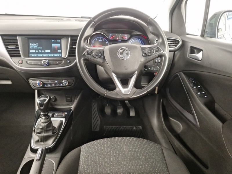 Vauxhall Crossland Elite White #8