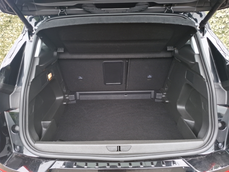 Vauxhall Grandland Ultimate Black #18