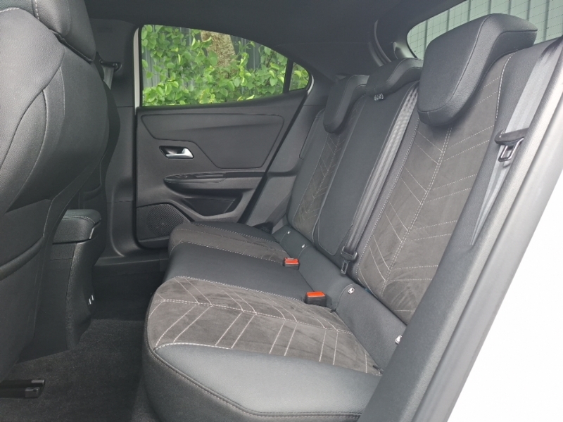 Vauxhall Mokka 1.2 Turbo Ultimate White #6