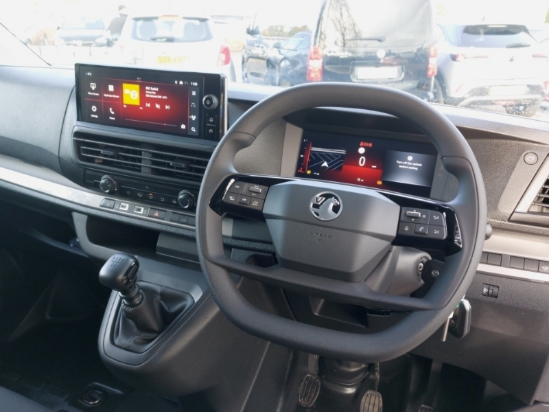Vauxhall Vivaro 1.5 Turbo D 120 Prime H1 Van White #12