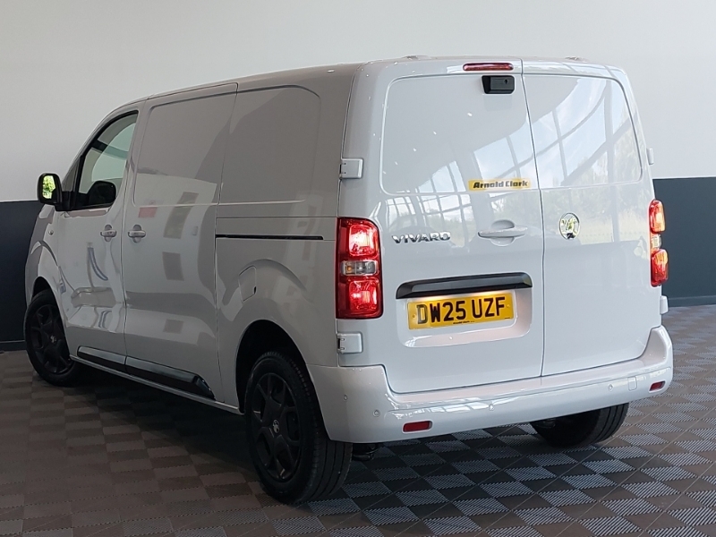 Vauxhall Vivaro 1.5 Turbo D 120 Pro H1 Van White #2