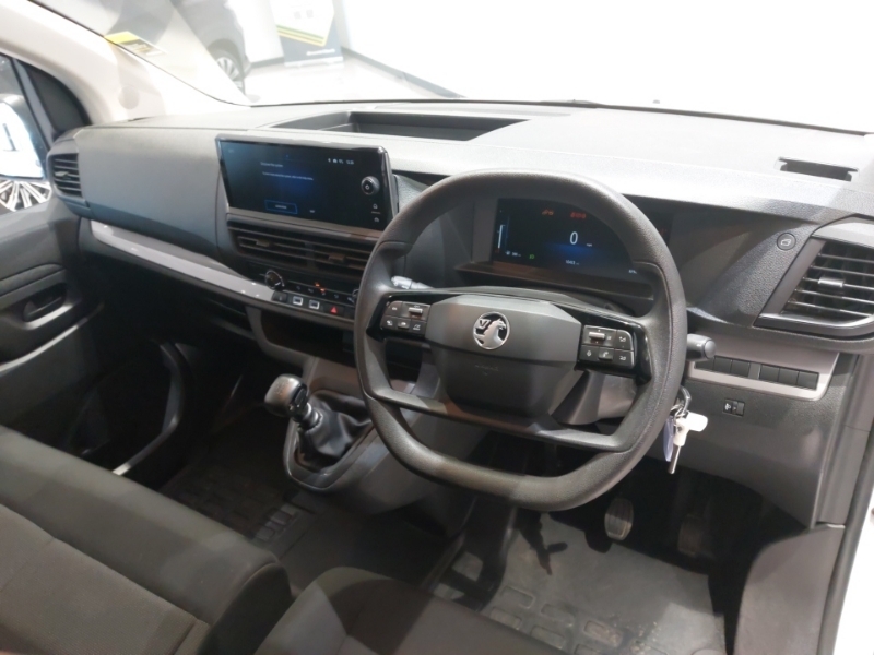 Vauxhall Vivaro 1.5 Turbo D 120 Prime H1 Van White #3