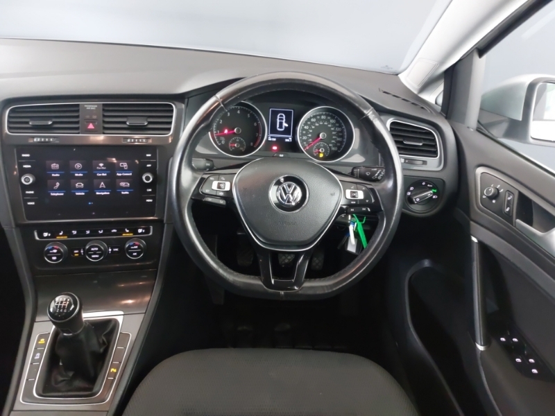 Volkswagen Golf R Black #8