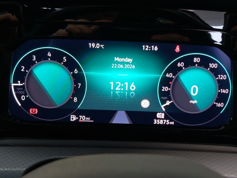 Volkswagen Golf 1.0 Tsi Active  #9