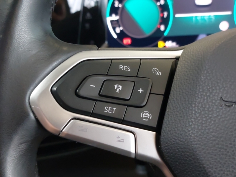 Volkswagen Golf 1.0 Tsi Active  #17