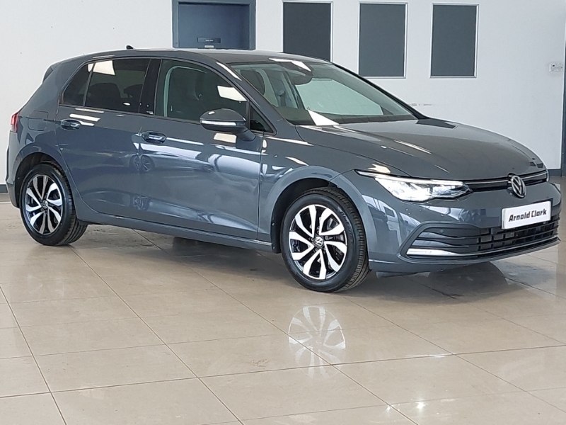 Volkswagen Golf 1.0 Tsi Active  #1